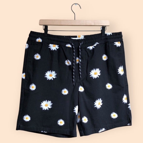 ZIPCODE NWT MENS Black Daisy Flower Cotton Pull On Shorts Summer Novelty MENS XL - Picture 1 of 10